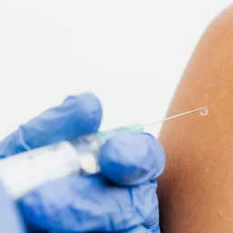 vacina contra a Zona