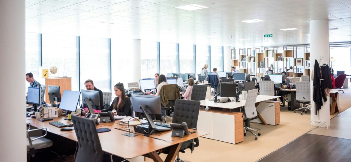 longas horas de trabalho