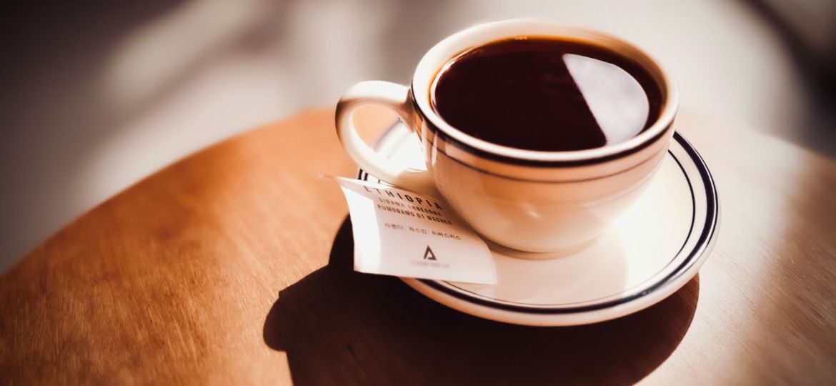 café ajuda a envelhecer
