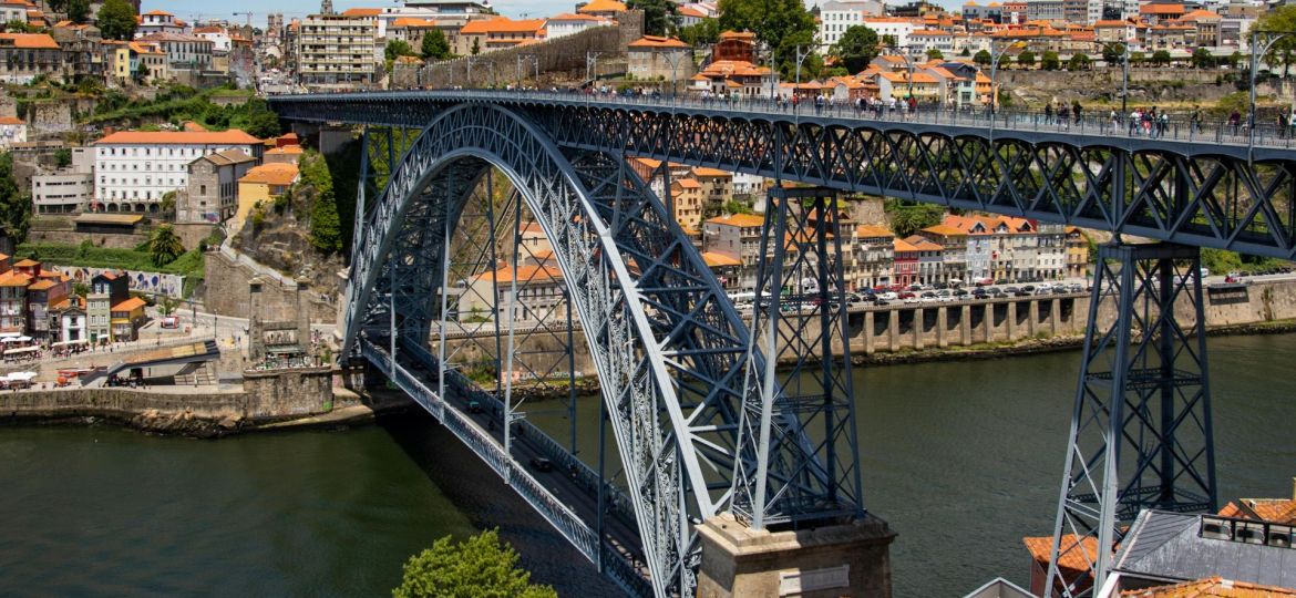 Porto recebe encontro sobre tumores cerebrais pediátricos