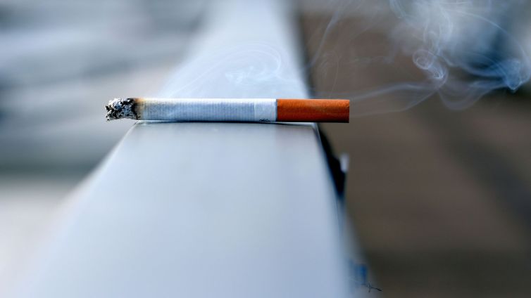 fator de risco para cancro da mama e fibrilhação auricular