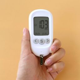 relação entre açúcar no sangue e Alzheimer